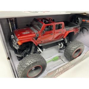 New Bright Heavy Metal 4x4 Jeep Gladiator Stamped Steel Body 1:18 Scale RC